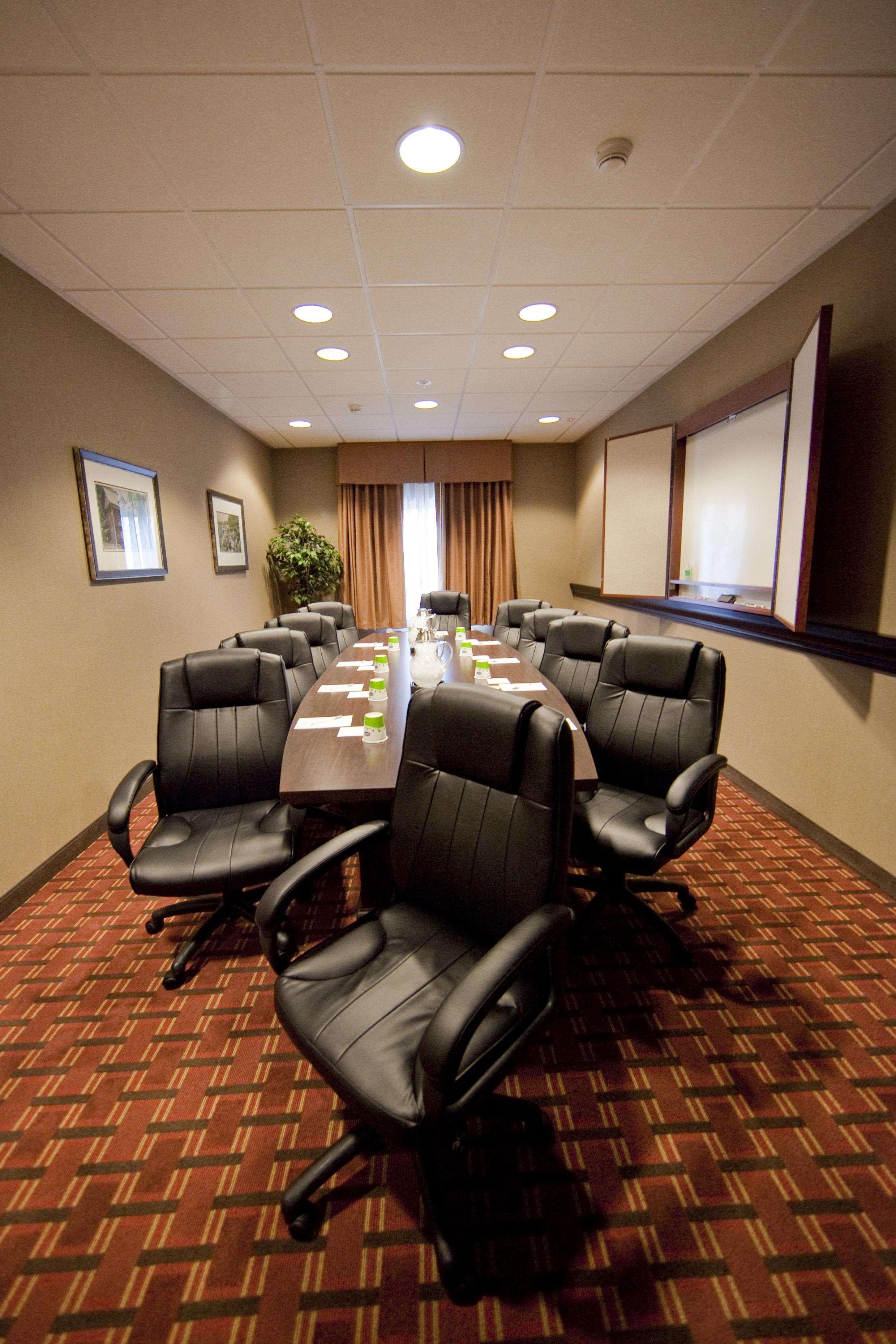 Hampton Inn & Suites By Hilton Seattle/Кент Удобства фото