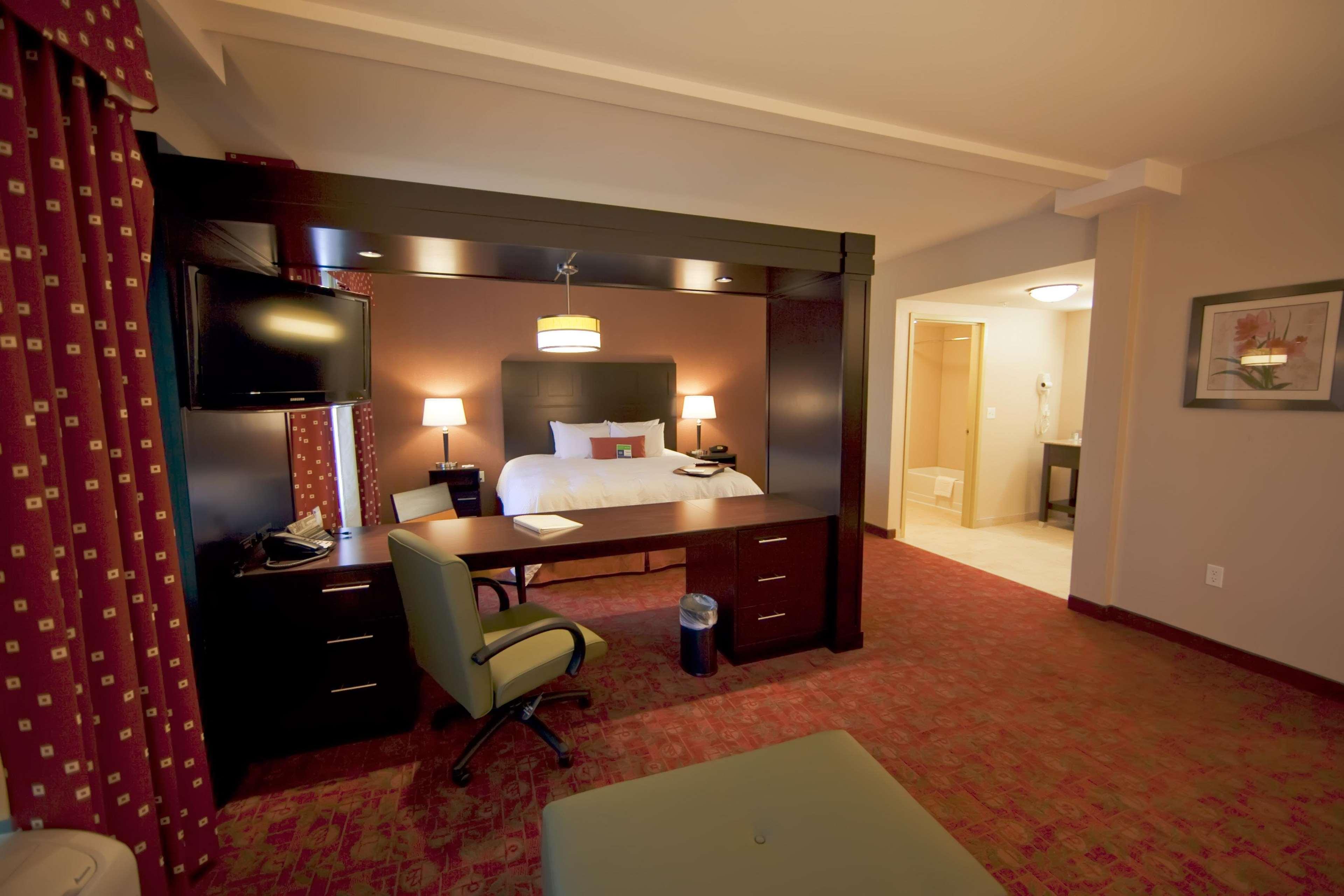 Hampton Inn & Suites By Hilton Seattle/Кент Номер фото